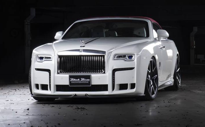 Wald makes bespoke cosmetic kit for Rolls-Royce Dawn
