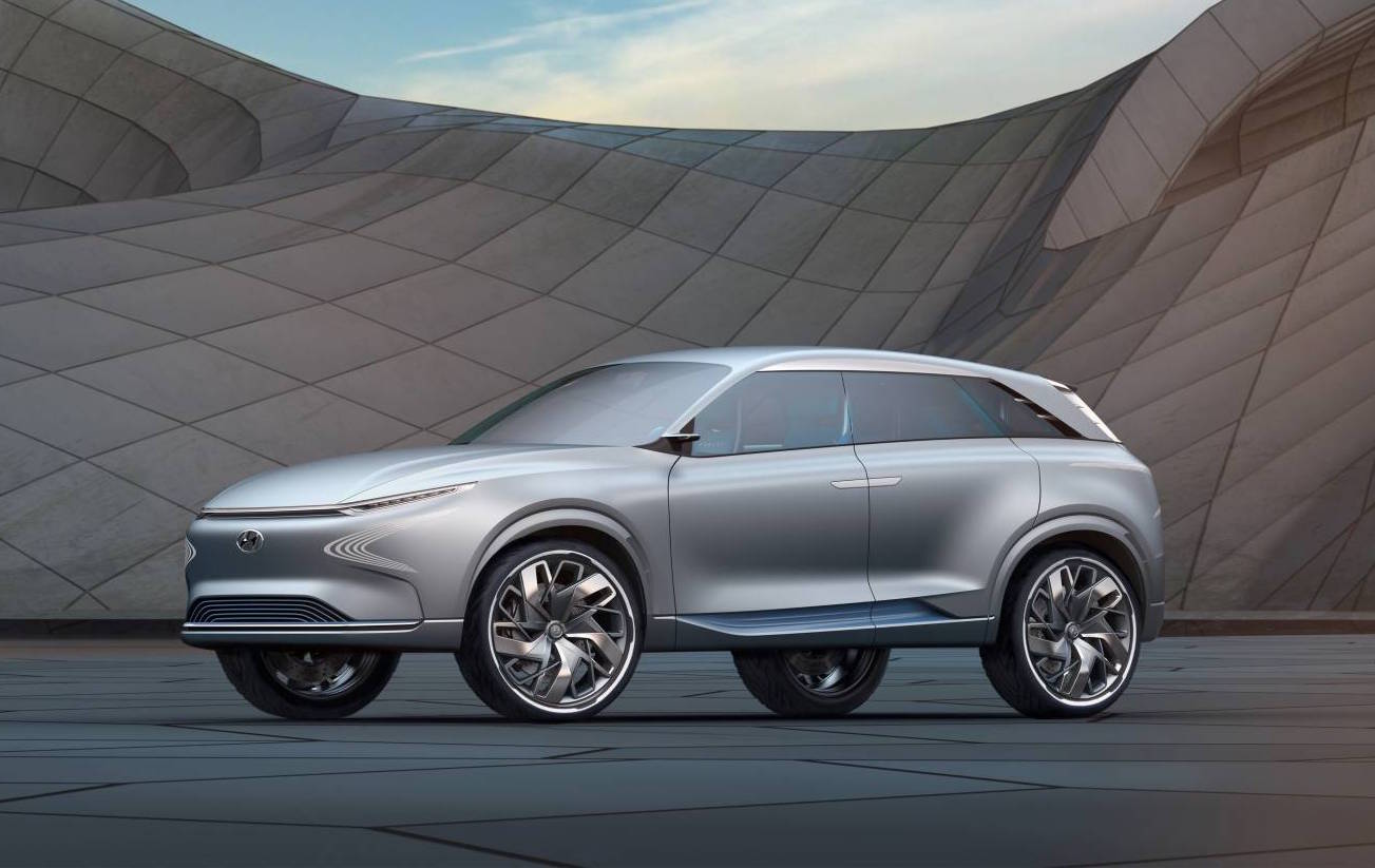 Hyundai shows FE Fuel Cell Concept at Geneva, previews future SUV