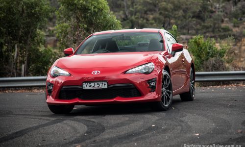 2017 Toyota 86 GTS review (video)