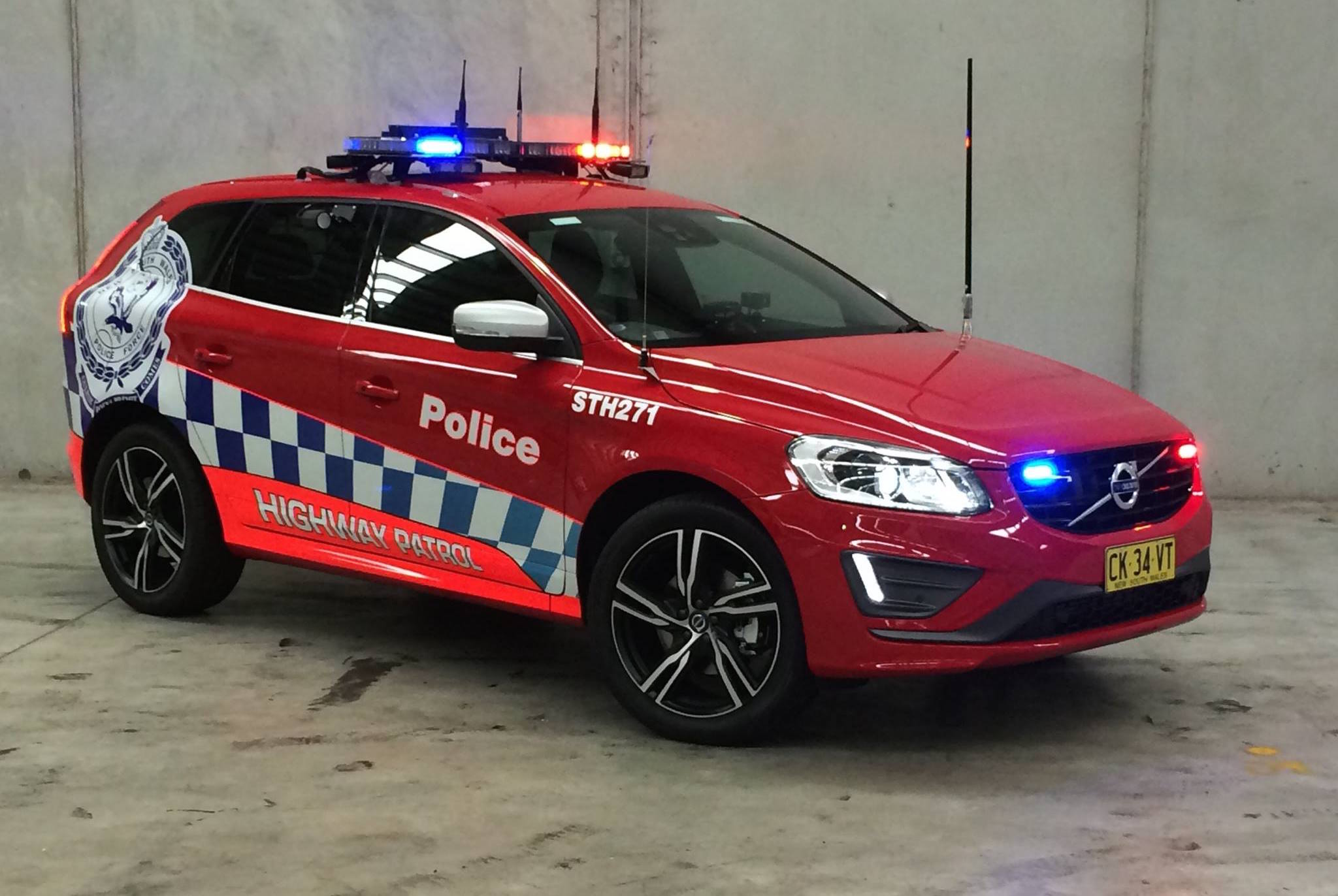 7 Volvo XC60 highway patrol cars join NSW police fleet