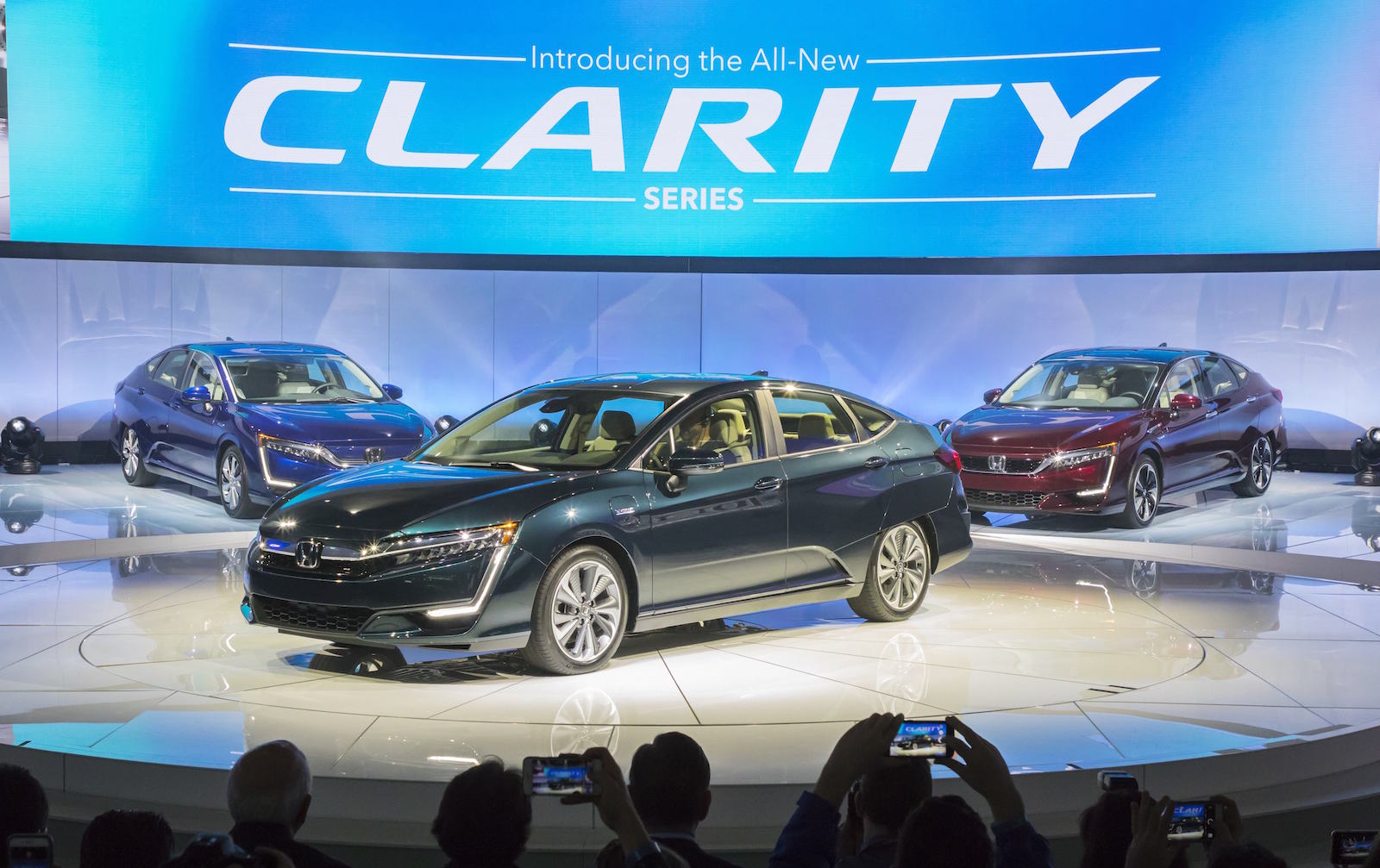 Honda debuts Clarity PHEV & EV variants at NY show