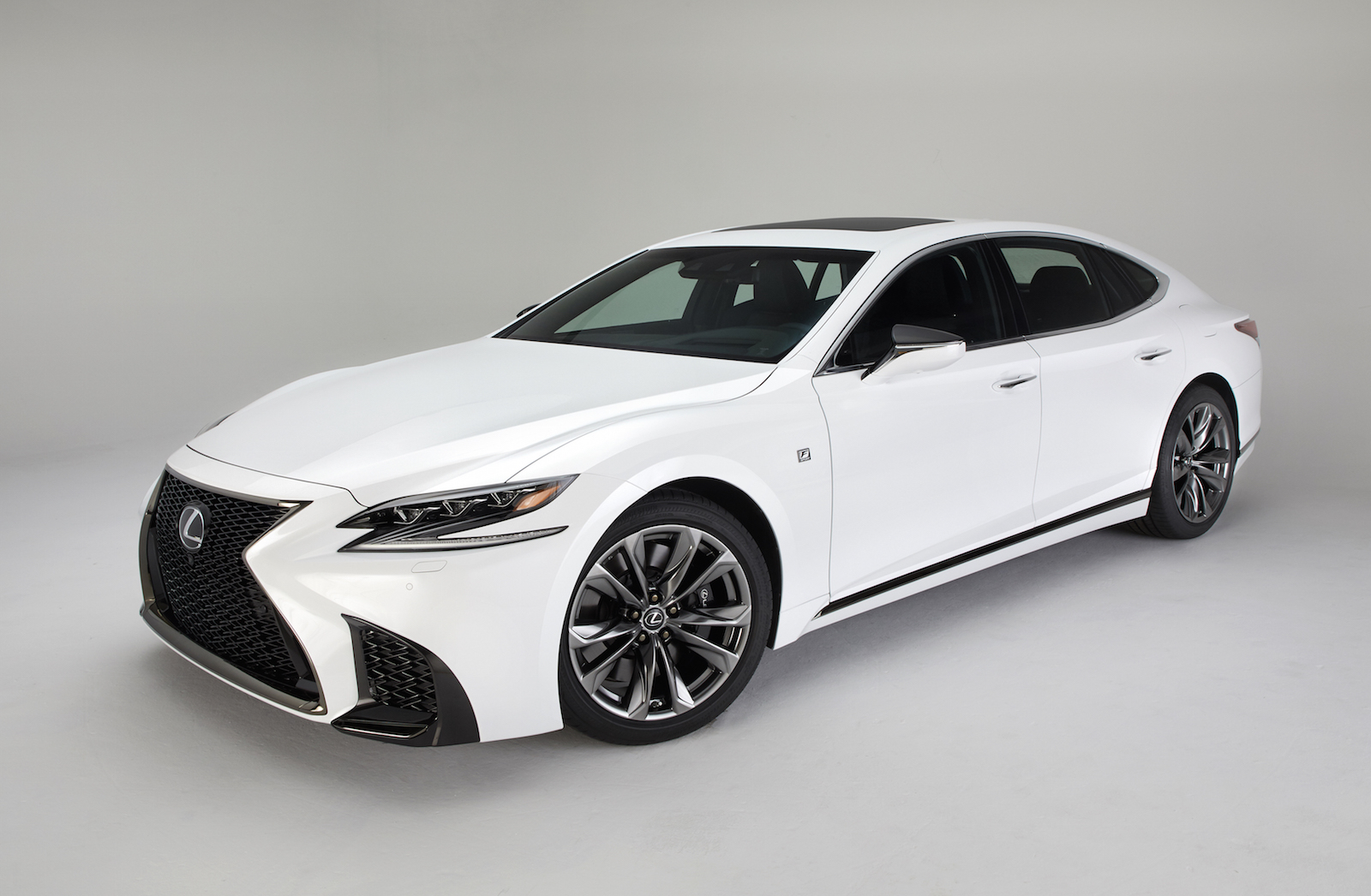 2018 Lexus LS F Sport pack revealed, looks hot