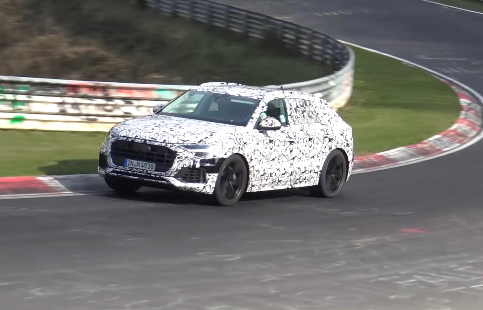 Audi Q8 prototype spotted at Nurburgring, previews sporty flagship (video)