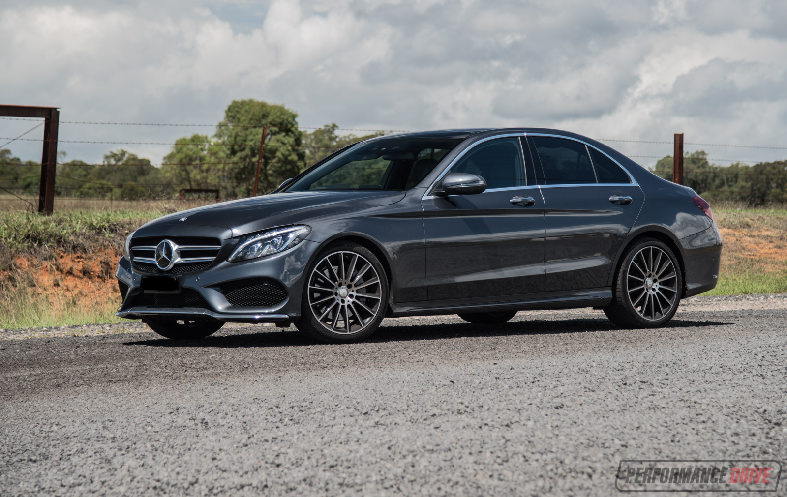 Mercedes-Benz C 250 AMG Line review (video)