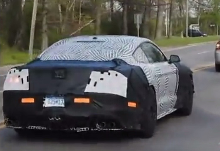 2019 Ford Mustang GT500 spotted, twin-turbo Voodoo V8? (video)