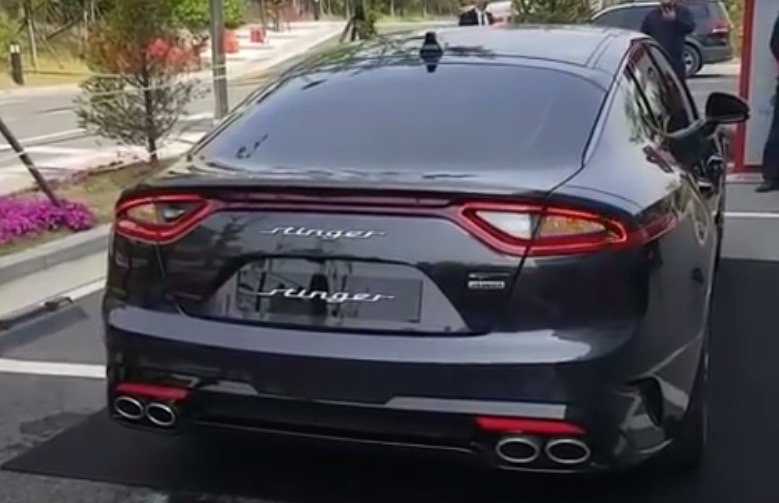 Kia Stinger engine sound showcased for first time (video)