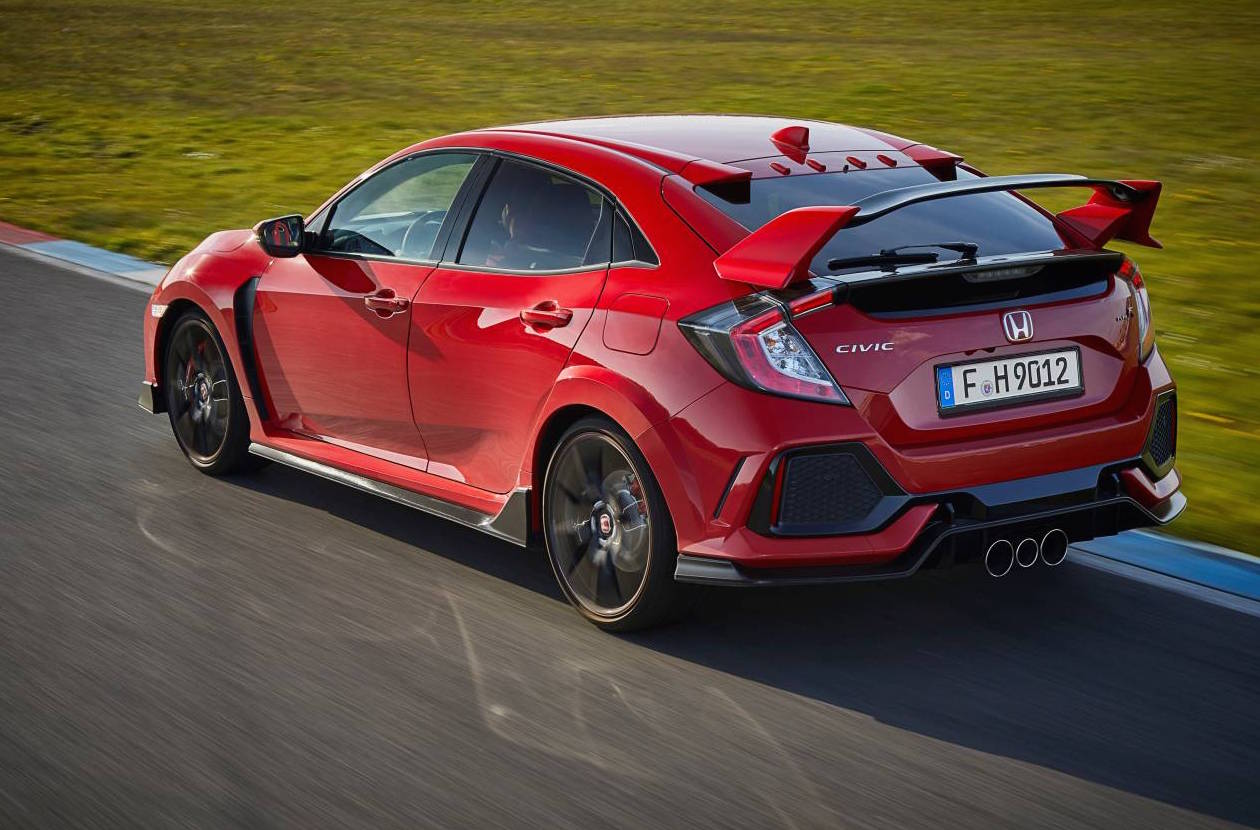 2017 Honda Civic Type R does 0-100km/h in 5.7 seconds | PerformanceDrive