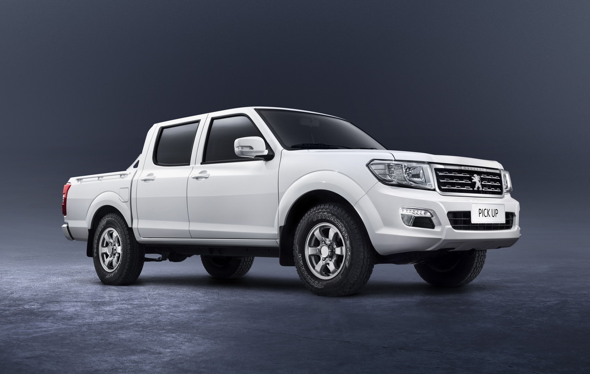 Peugeot reveals dual-cab Pick Up for African market