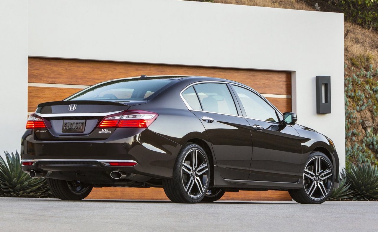 2016 Honda Accord V6 – PerformanceDrive