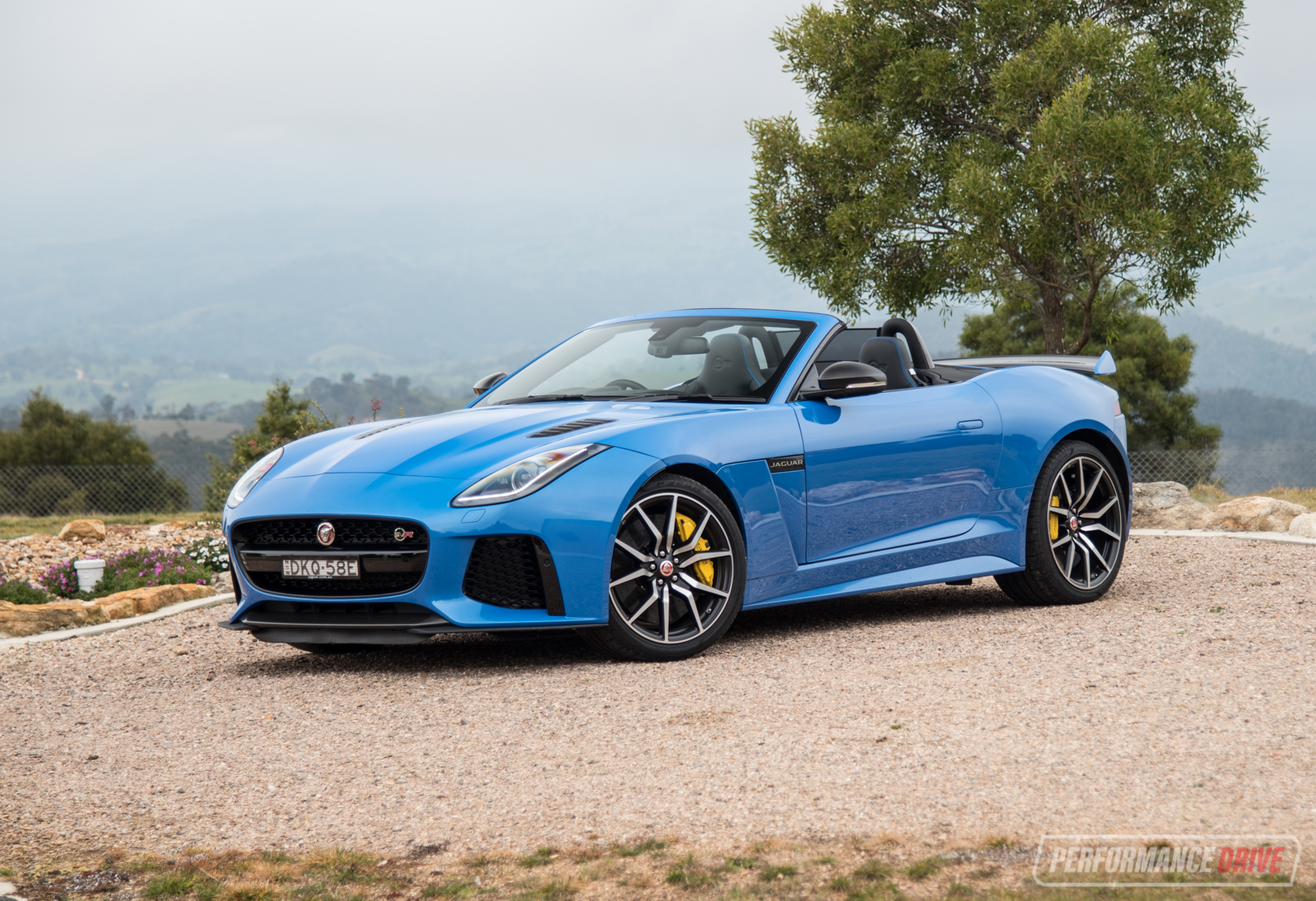 2017 Jaguar F-Type SVR review (video)