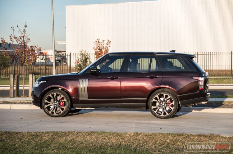 2017 Range Rover SVAutobiography Dynamic-side – PerformanceDrive