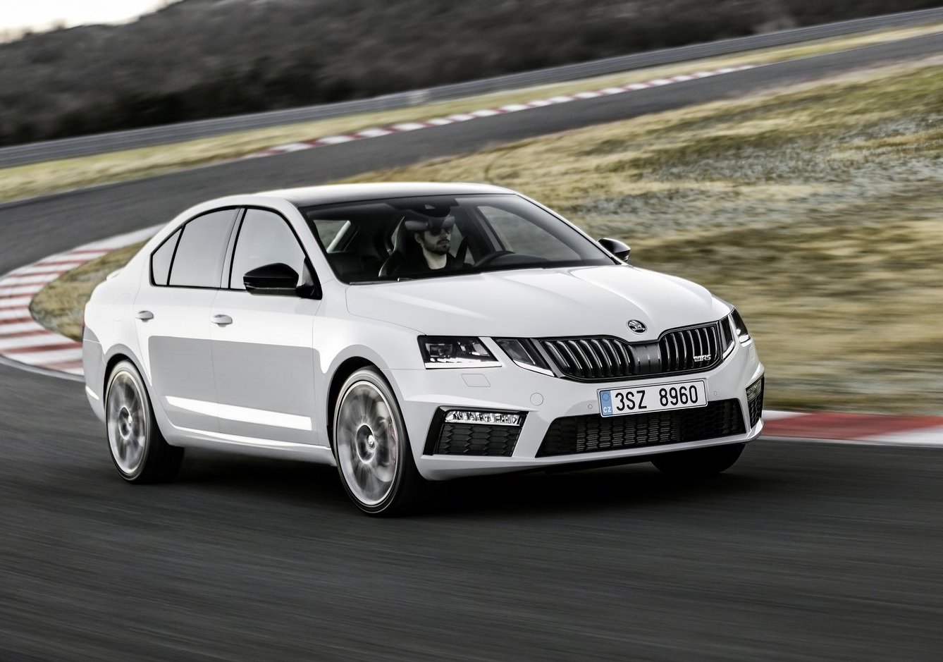 2018 Skoda Octavia RS now on sale, RS 245 coming in November