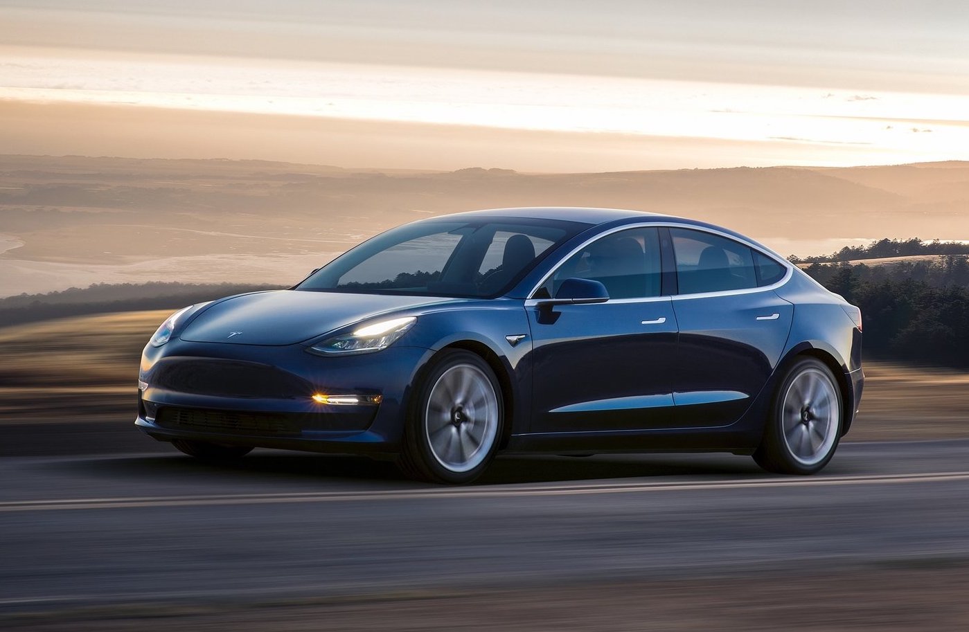 EPA reveals Tesla Model 3 power output & kerb weight