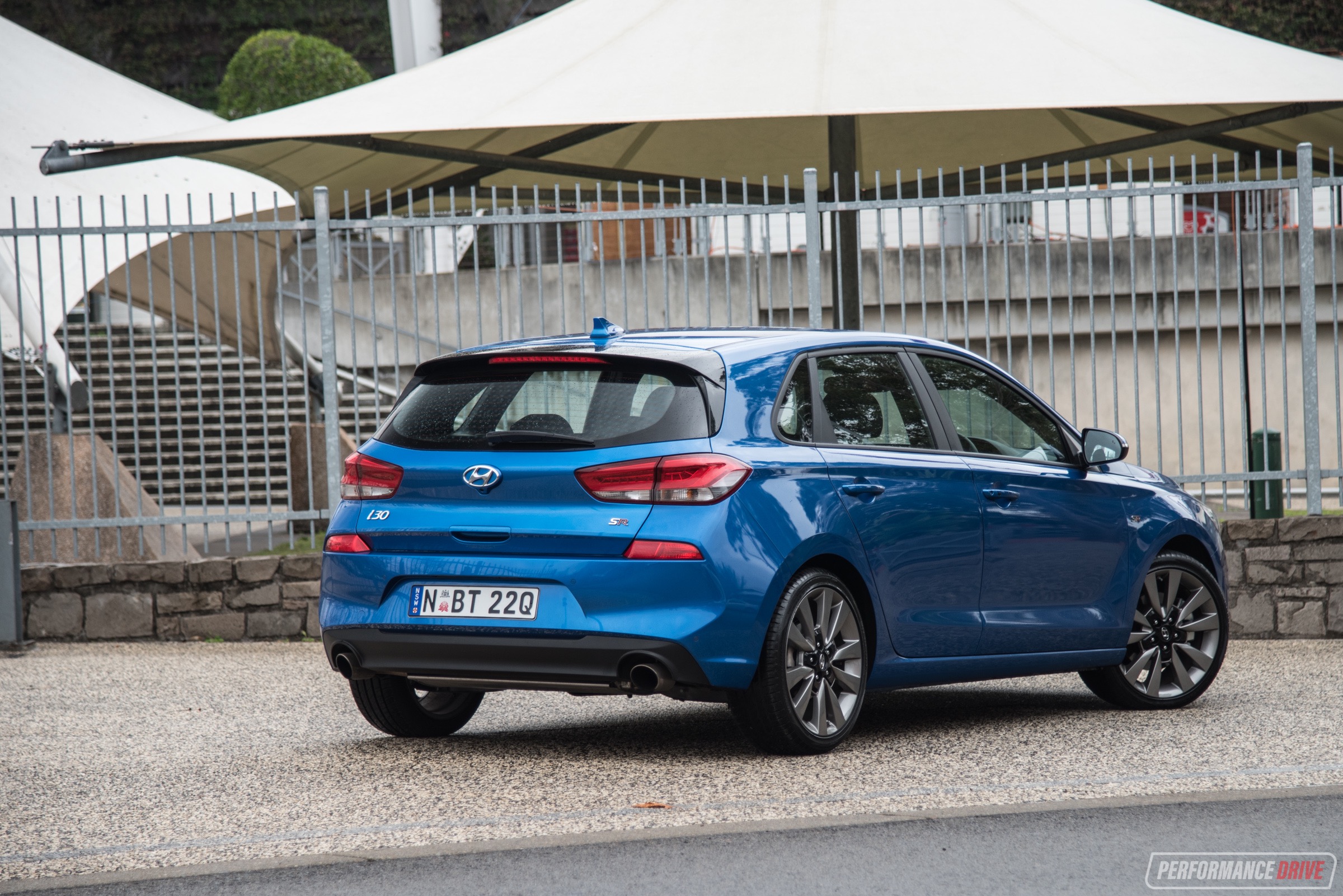 2018 Hyundai i30 SR manual review (video) PerformanceDrive