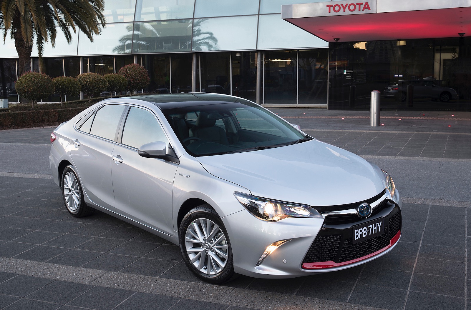 Toyota announces Commemorative Camry, celebrates Aussie production