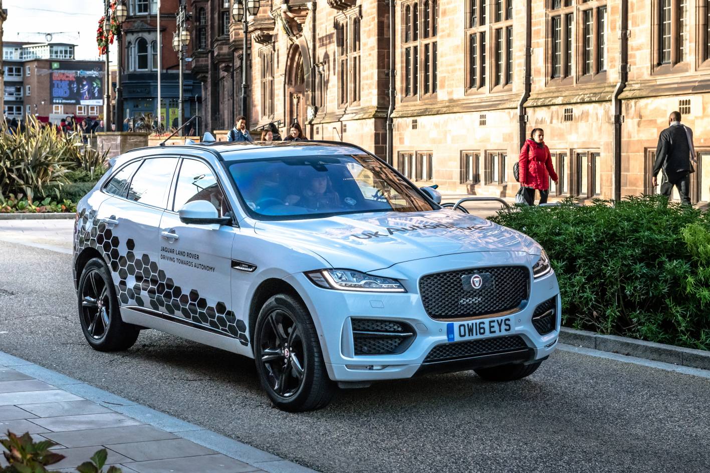 Jaguar Land Rover begins testing autonomous vehicles in the UK