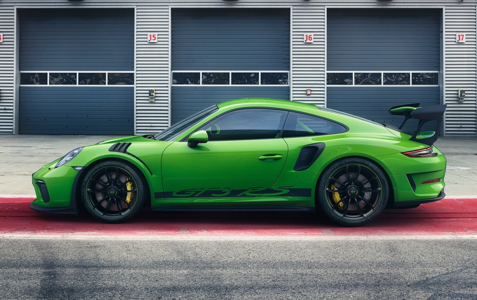 2018 Porsche 911 GT3 RS revealed, on sale from 416,500