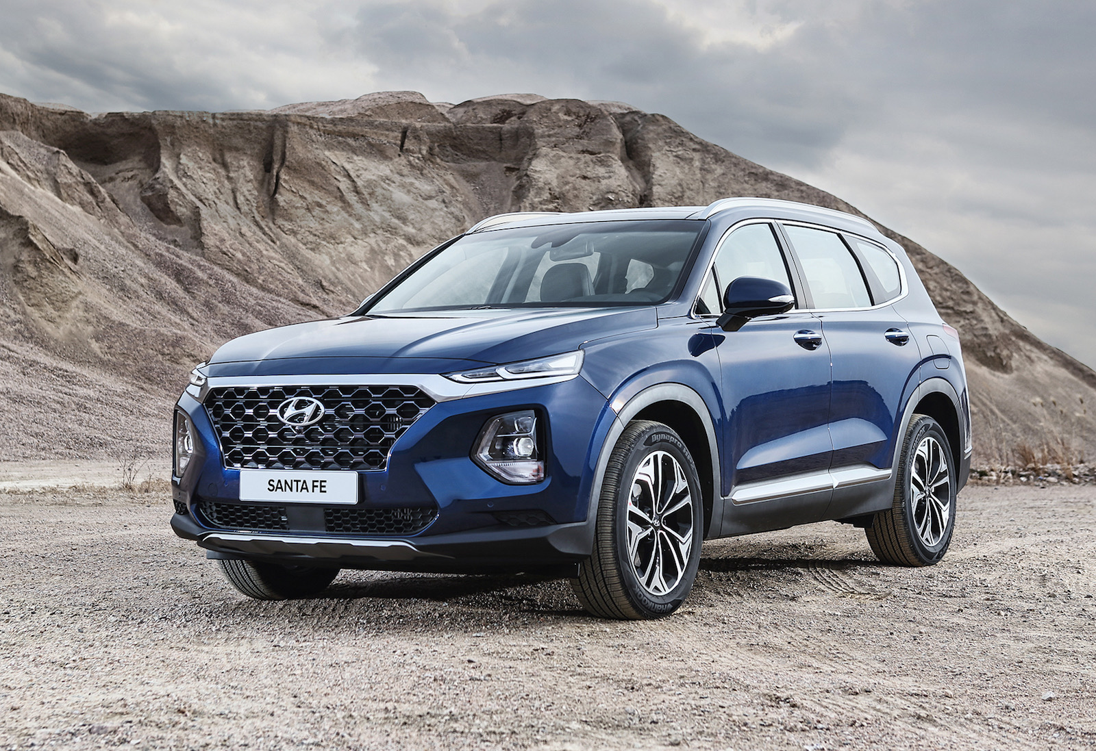 2019 Hyundai Santa Fe unveiled, gets new 8-spd auto