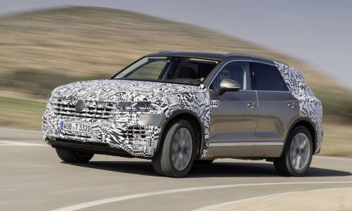 2019 Volkswagen Touareg previewed, interior revealed (video)