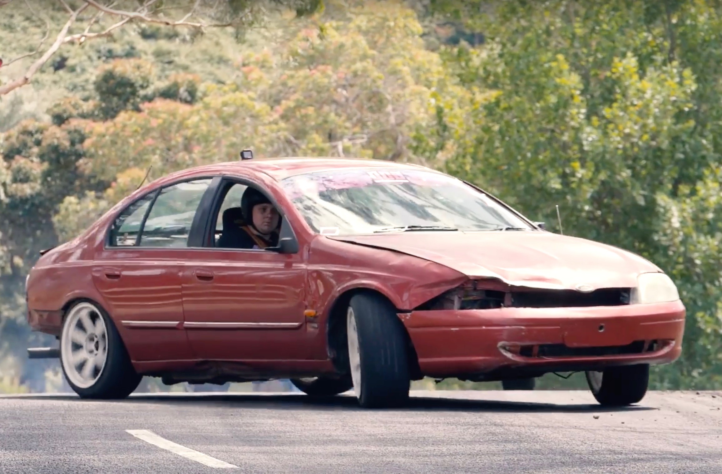 Video: Ford AU Falcons show off drifting potential