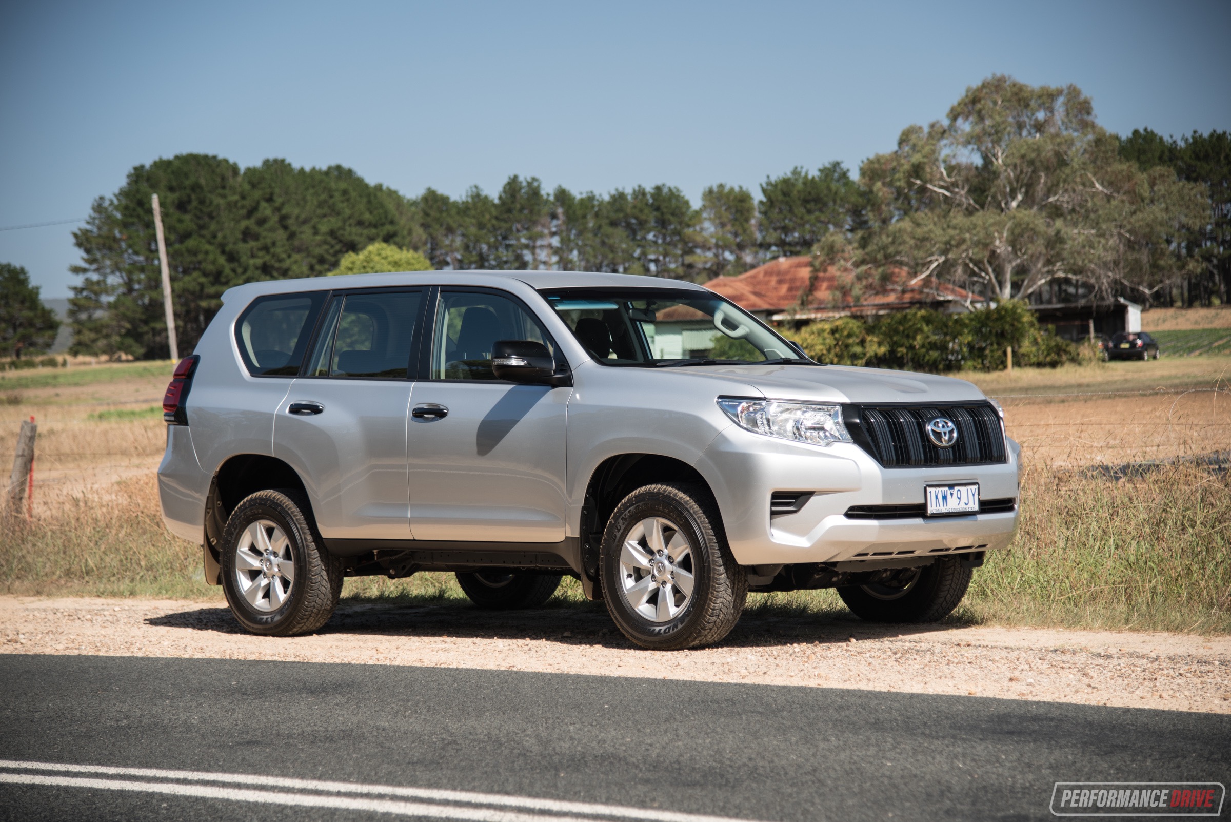 2018 Toyota LandCruiser Prado Review – GX & Kakadu (video ...