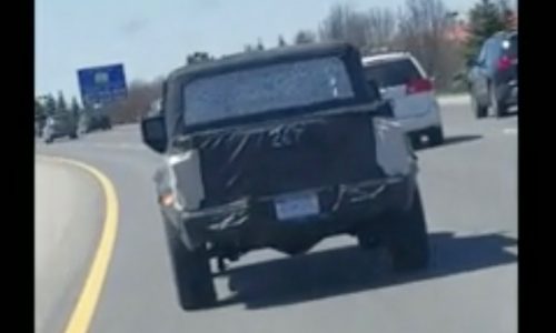 2019 Jeep Wrangler ‘Scrambler’ pickup spotted (video)