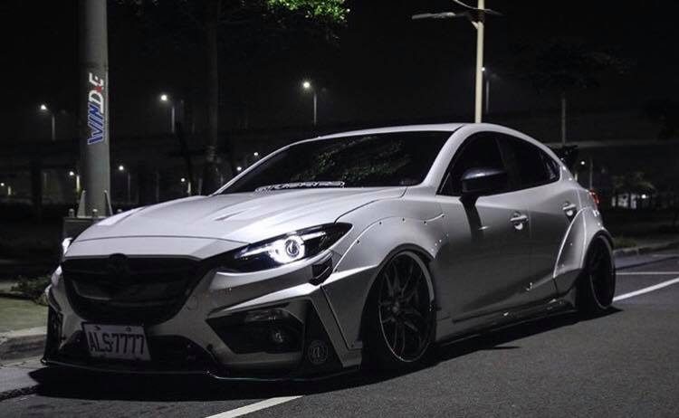 Mazda3 given crazy widebody treatment by JGTC | PerformanceDrive
