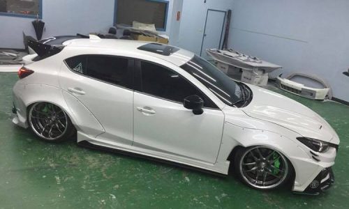 Mazda3 given crazy widebody treatment by JGTC