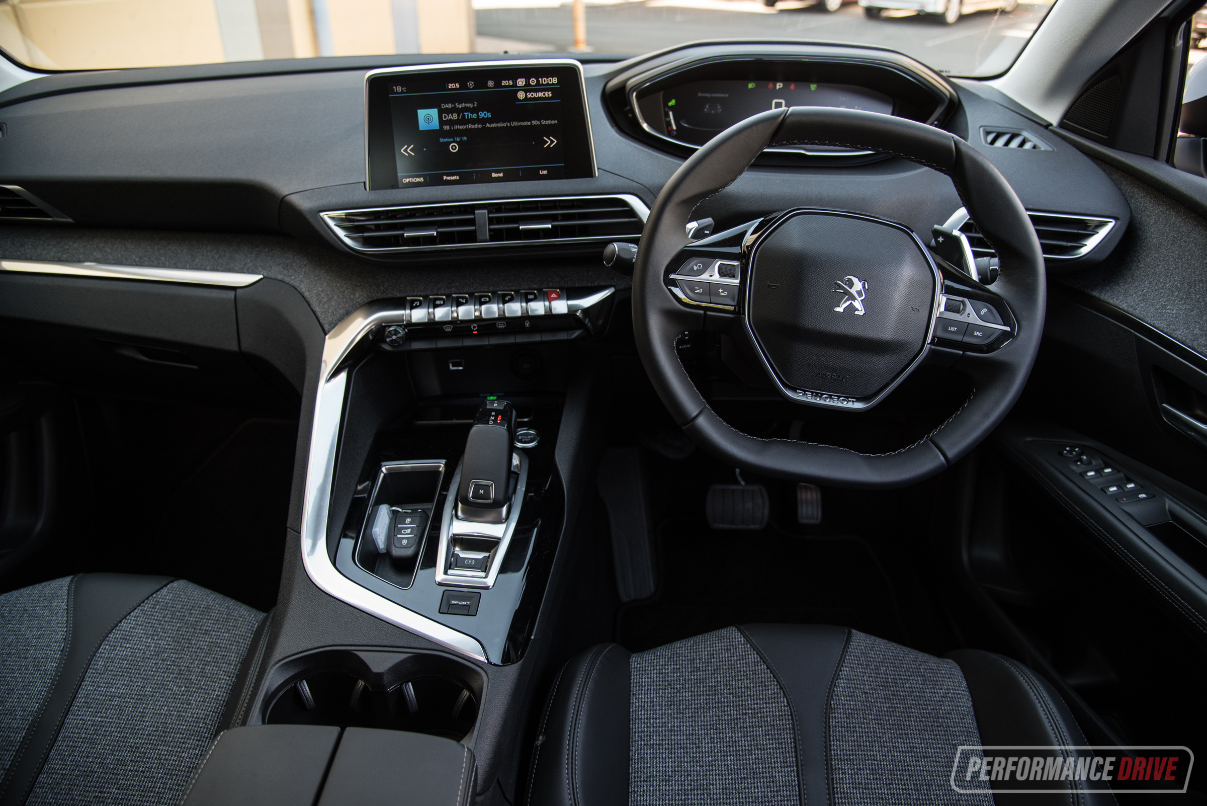 Peugeot 3008 Active 2020 Interior