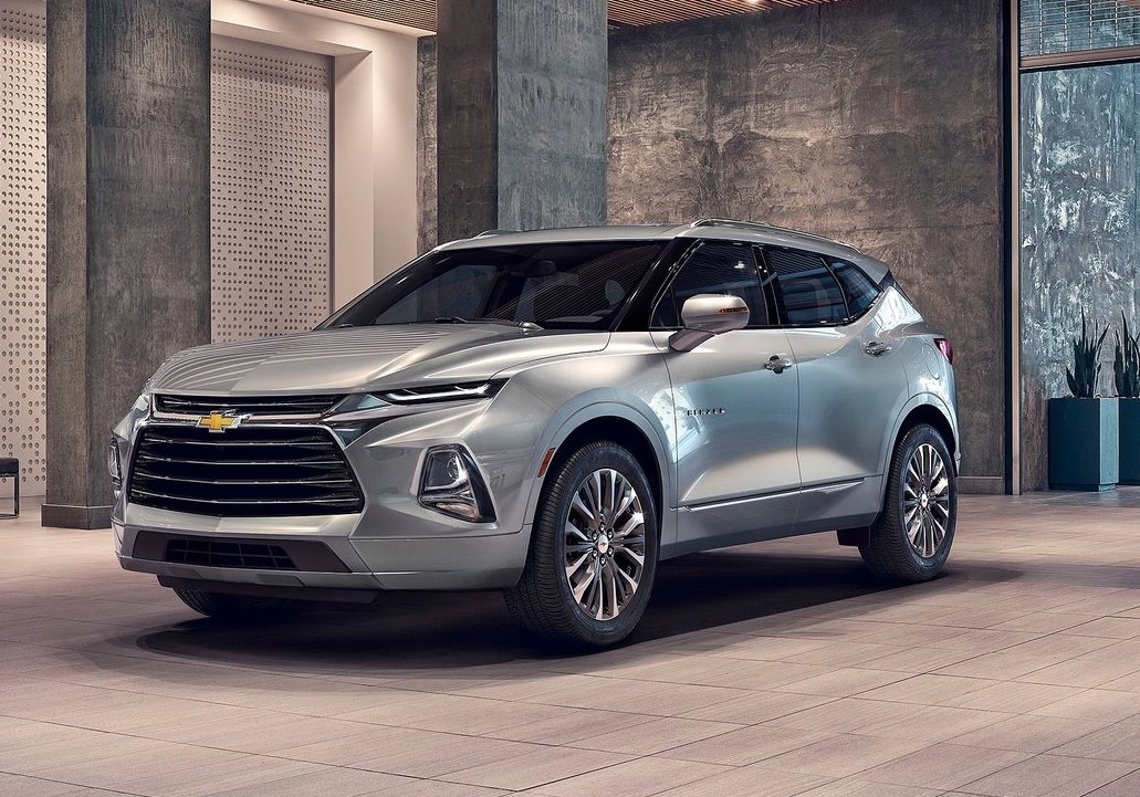 Chevrolet Blazer Revealed Gets Sporty Rs Variant Performancedrive