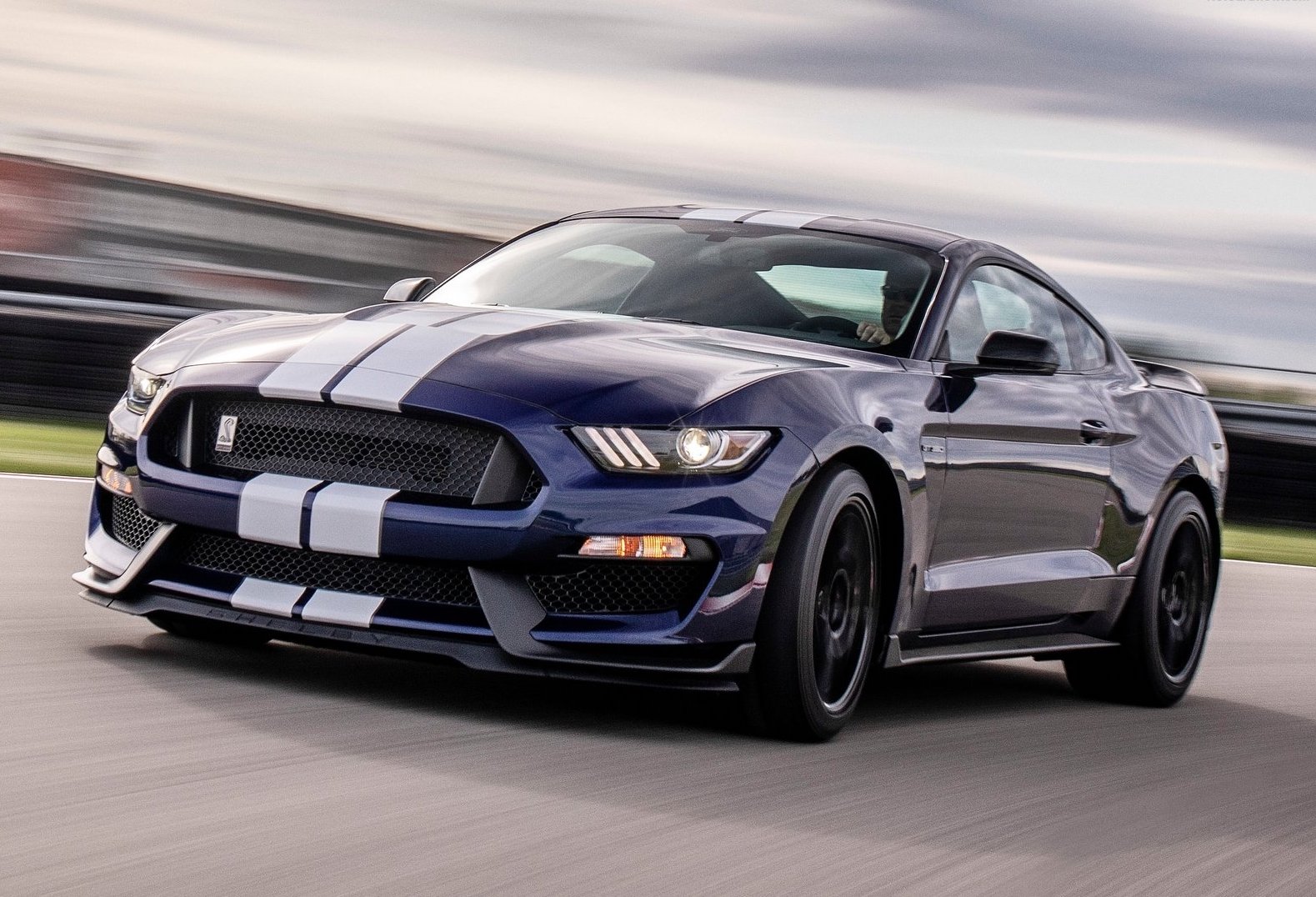 2019 Ford Mustang GT350 revealed