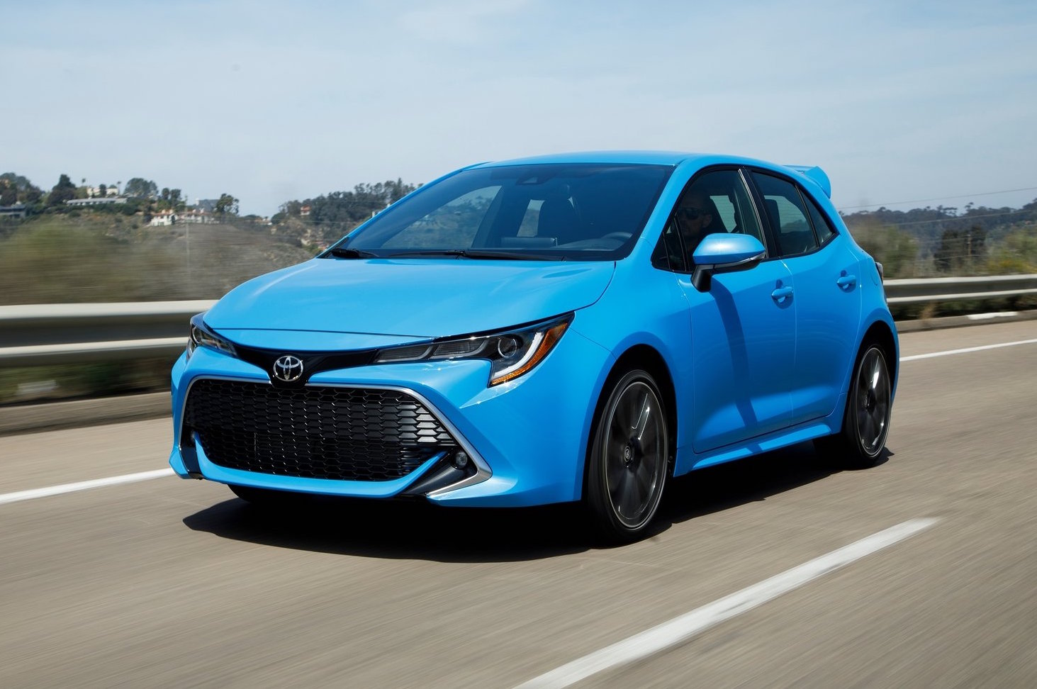 2019 Toyota Corolla gets adaptive cruise control, AEB as standard