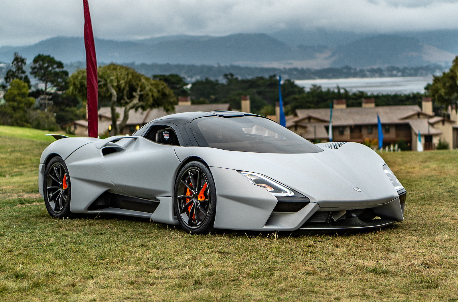 SSC Tuatara debuts in production form with 1750hp V8