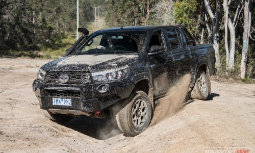 2018 Toyota HiLux Rugged X review (video)