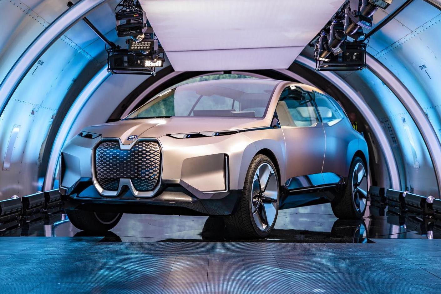 BMW Vision iNEXT concept debuts, previews 2021 SUV