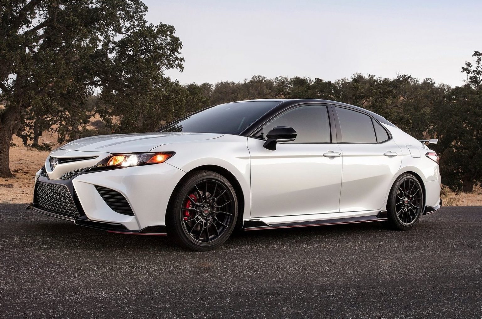 2020 Toyota Camry Trd Shows Racy Appeal Performancedrive 7719