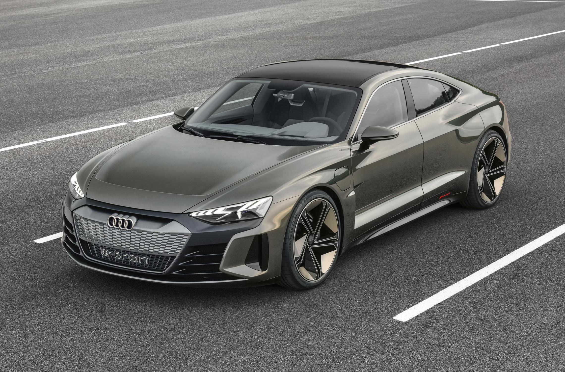 Gorgeous Audi e-tron GT concept previews 2020 EV