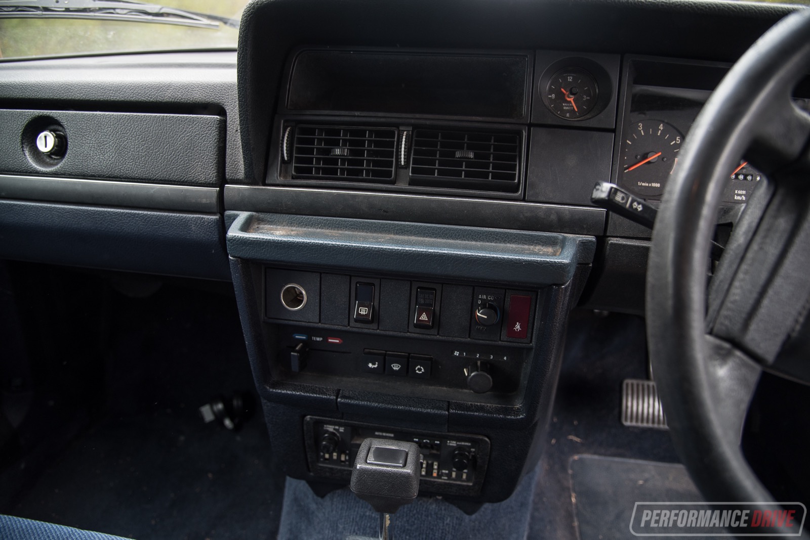 Video 1989 Volvo 240 Gl Wagon 0 100km H Engine Sound
