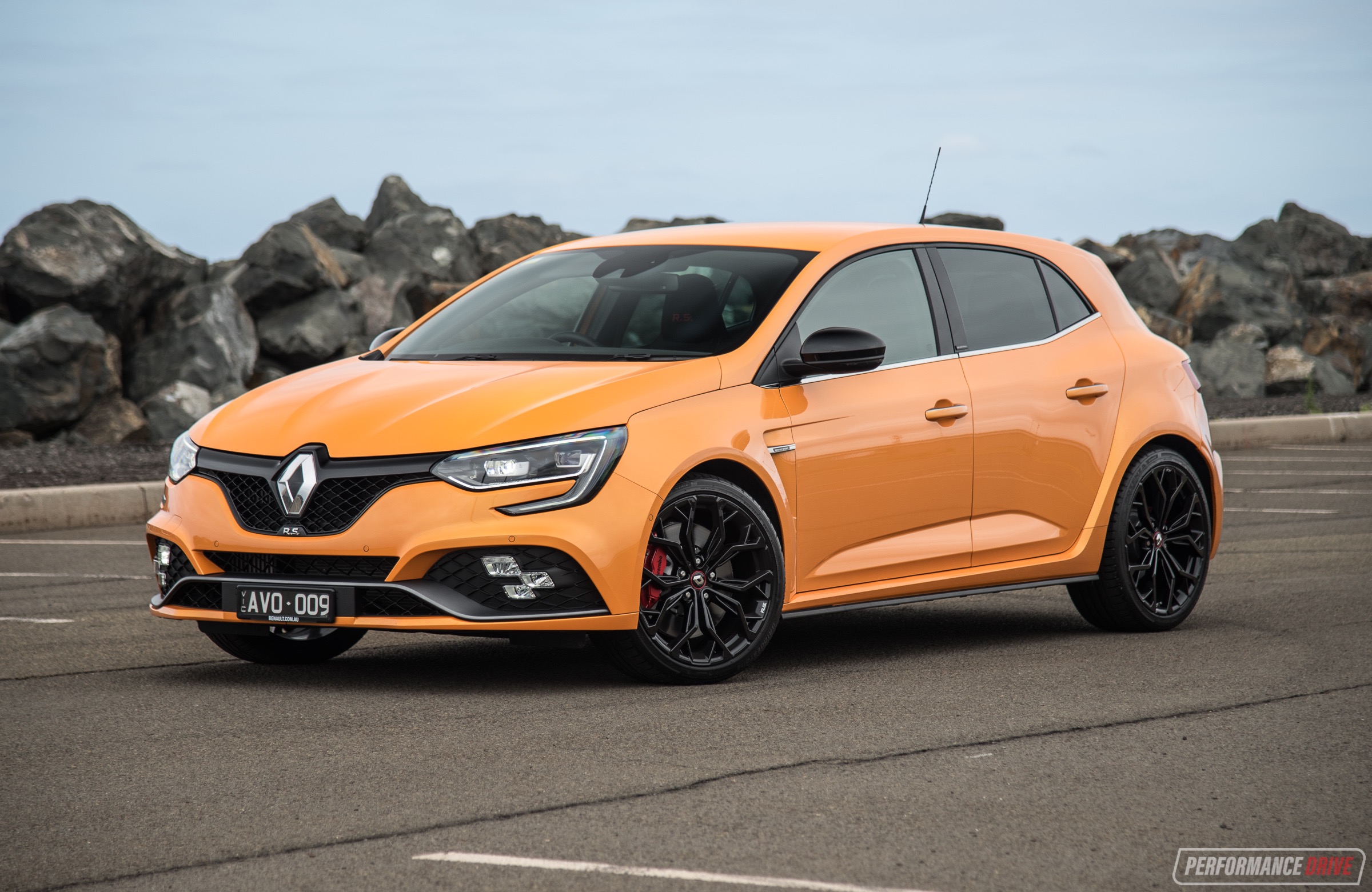 2019 Renault Megane RS Cup review (video)