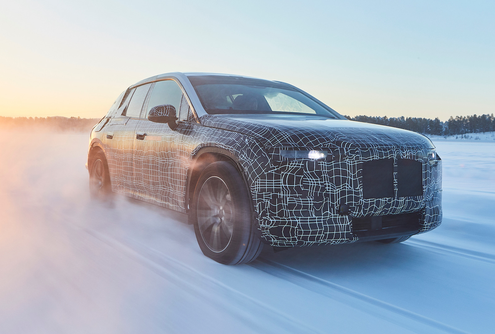 2021 BMW iNEXT electric SUV completes first winter tests