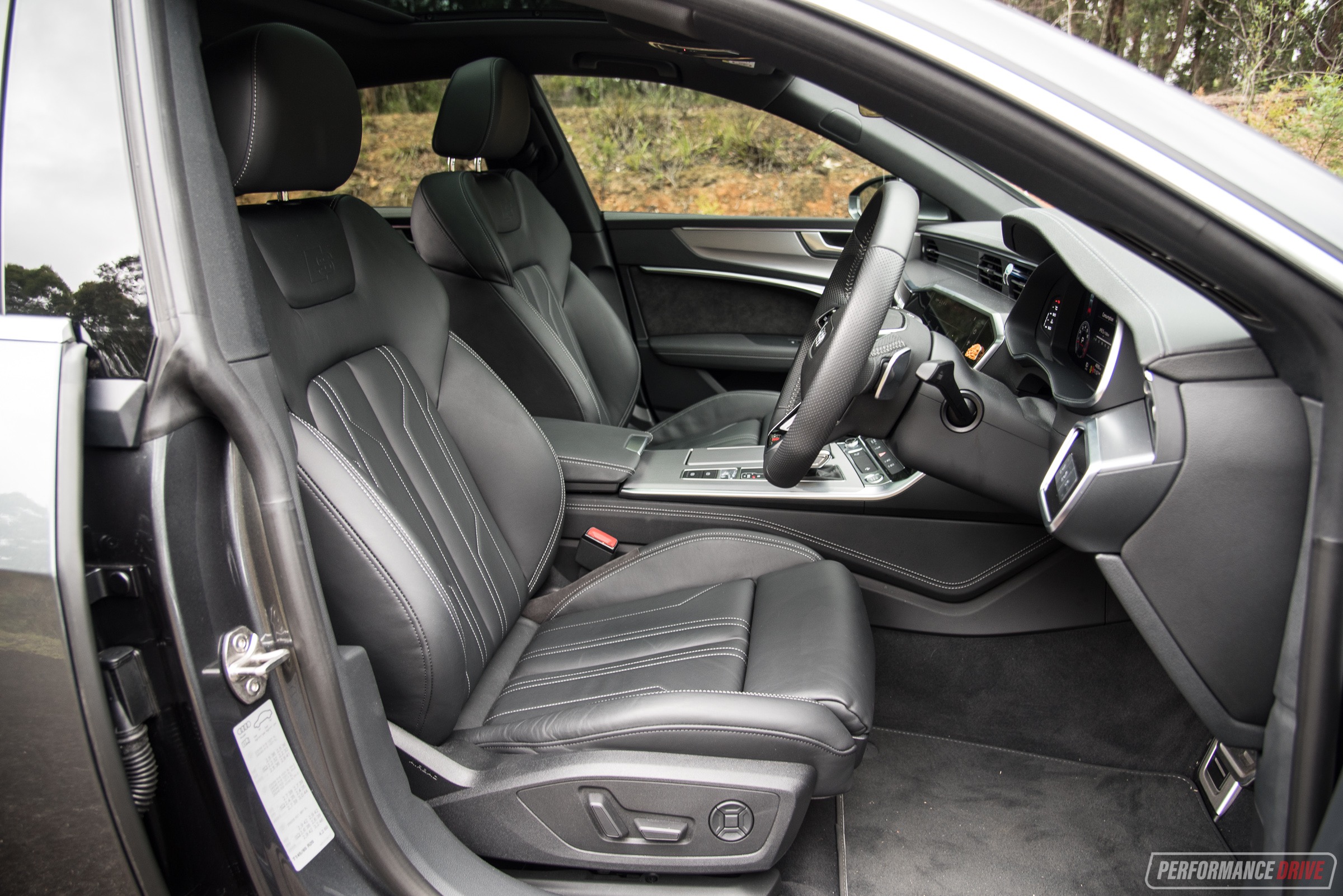2019 Audi A7 Sportback 55 TFSI-seats – PerformanceDrive