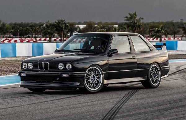 Redux announces awesome BMW E30 M3 restomod package – PerformanceDrive