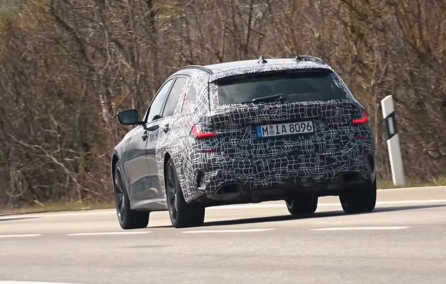 2020 BMW M340i Touring wagon spotted, sounds sick (video)