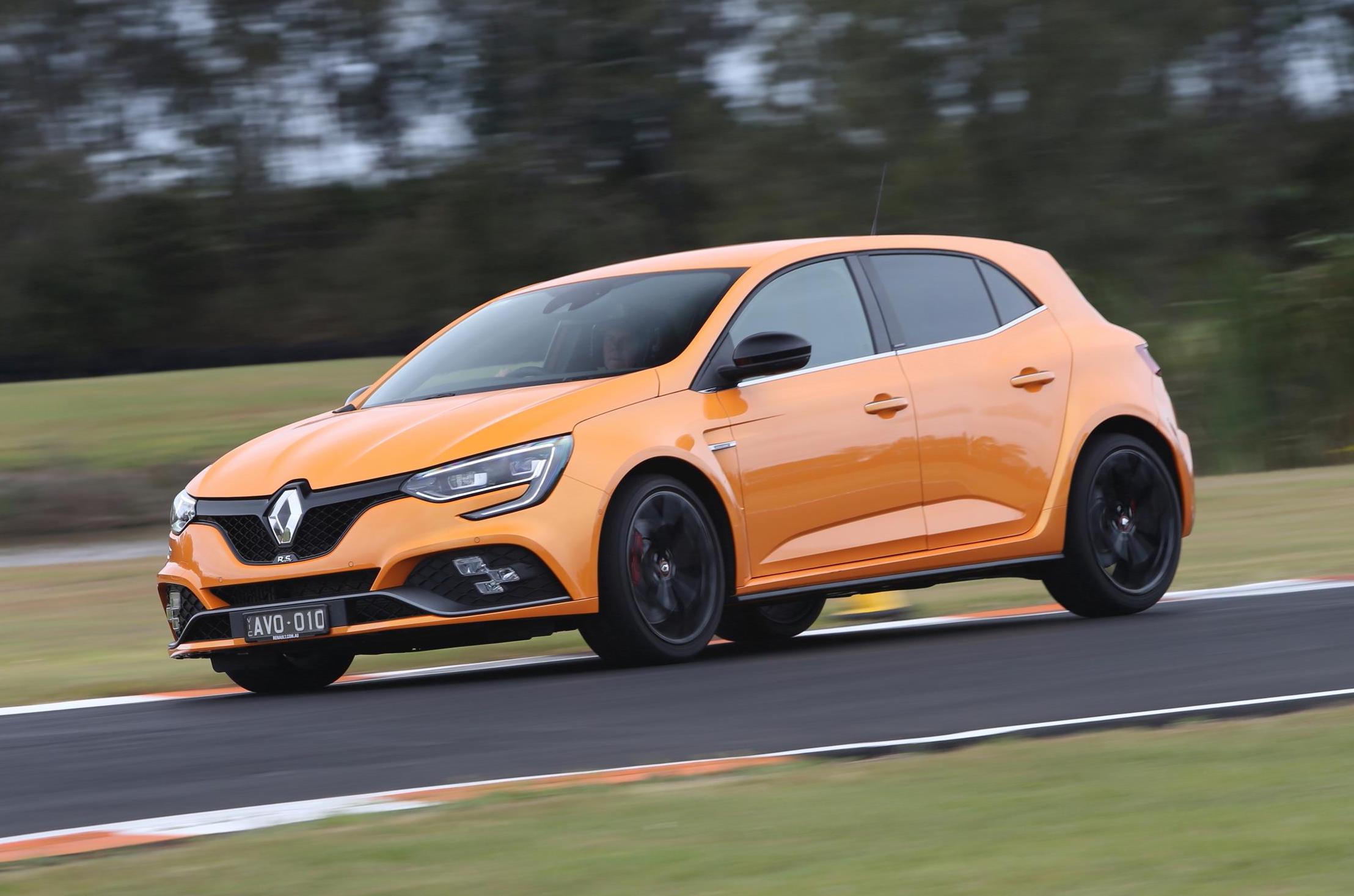 Renault Megane RS Cup now available with EDC auto