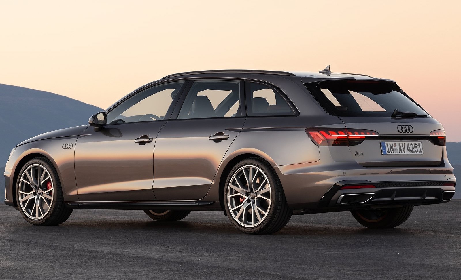 2020 Audi A4 revealed, S4 switches to TDI in Europe ...
