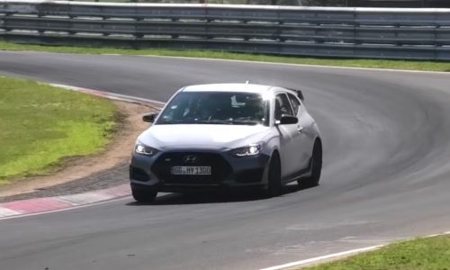 Hyundai Veloster N spotted again with DCT auto (video)