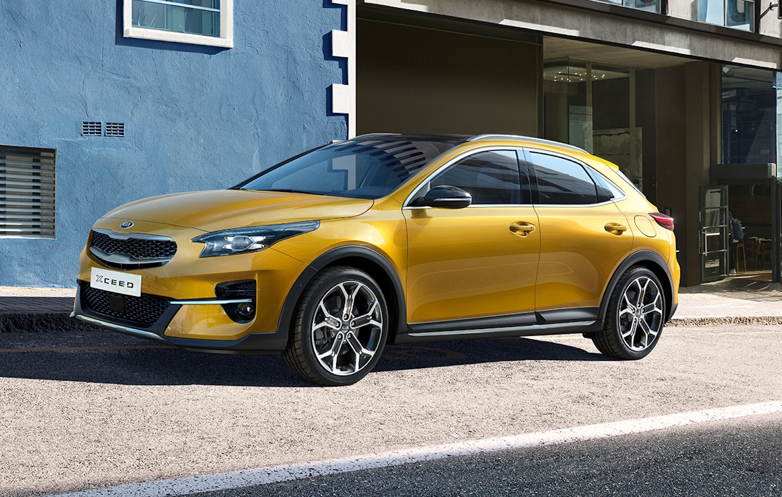 Kia XCeed revealed as stylish new small SUV for Europe
