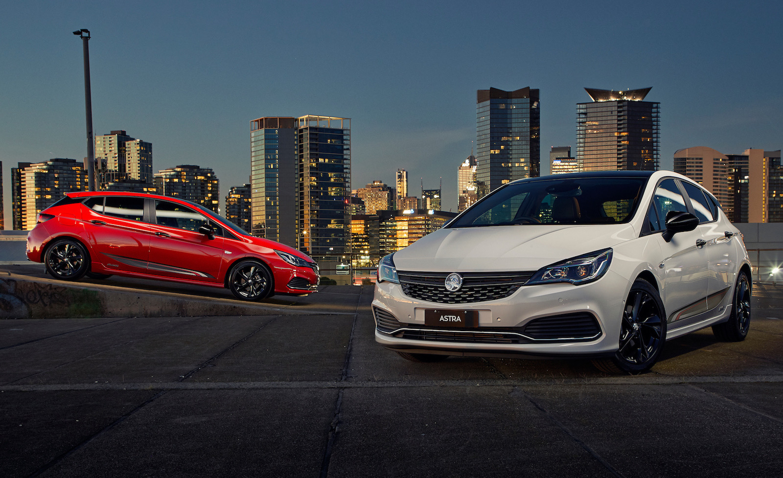 2019 Holden Astra RS Black Edition announced
