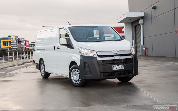 2019 Toyota HiAce V6 LWB-headlights – PerformanceDrive