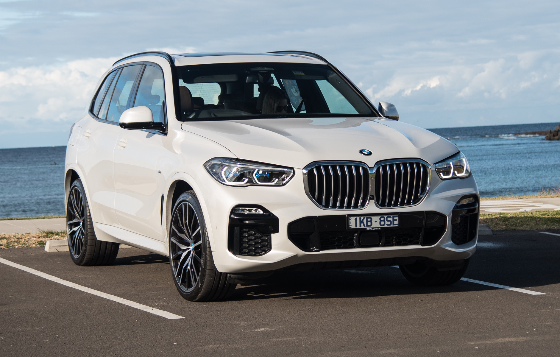 2019 BMW X5 review – xDrive30d & xDrive40i (video)